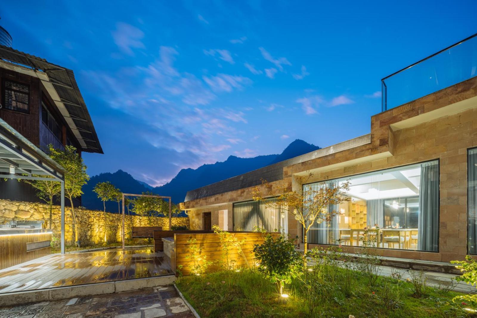Hilltop House Resort Zhangjiajie Buitenkant foto