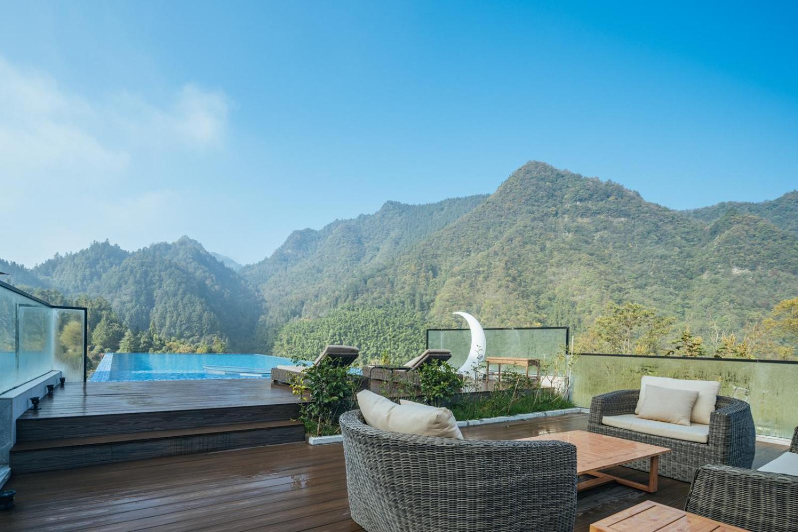 Hilltop House Resort Zhangjiajie Buitenkant foto