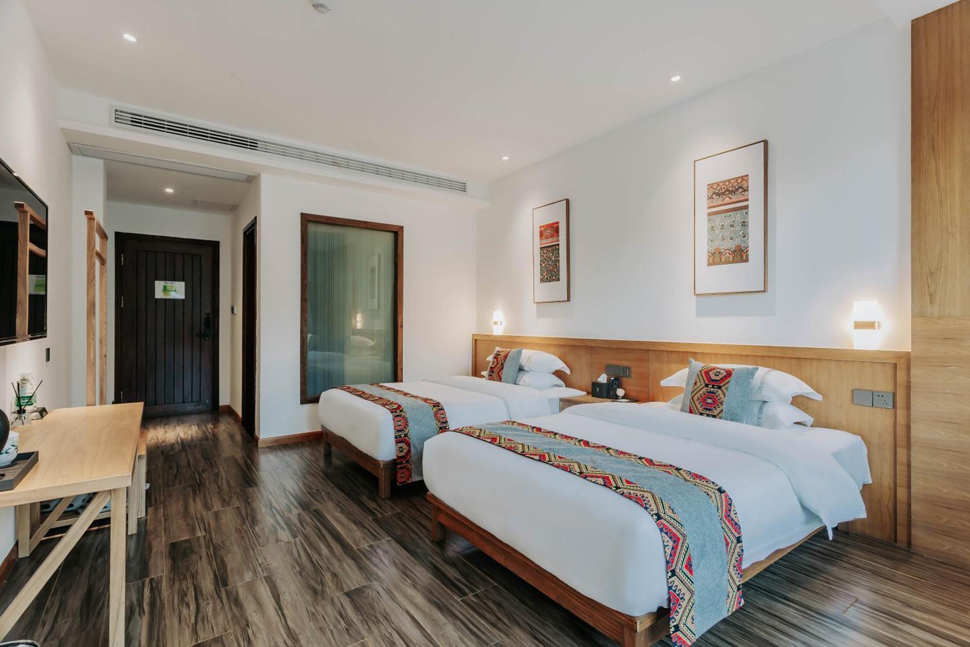 Hilltop House Resort Zhangjiajie Buitenkant foto