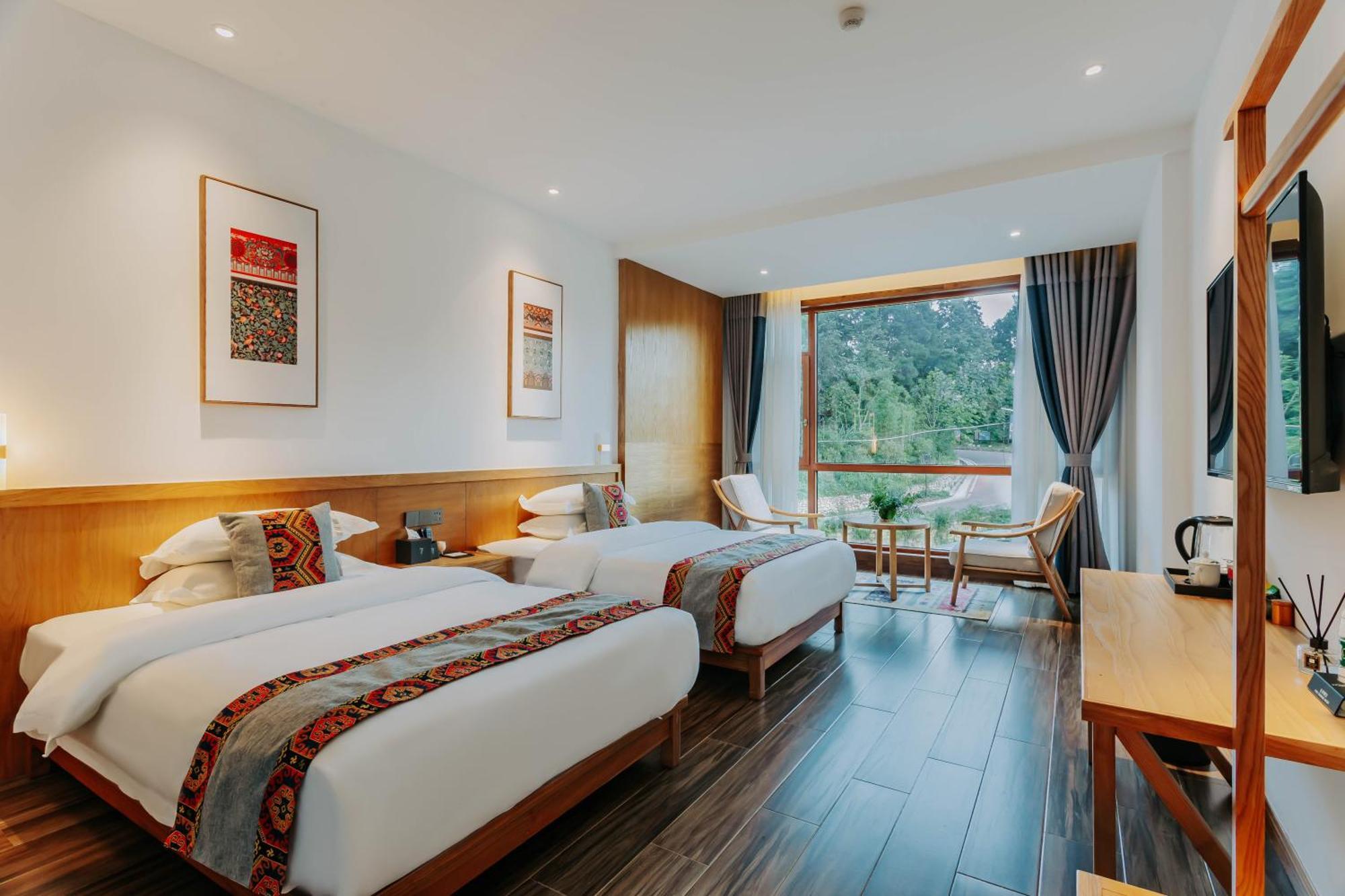 Hilltop House Resort Zhangjiajie Buitenkant foto